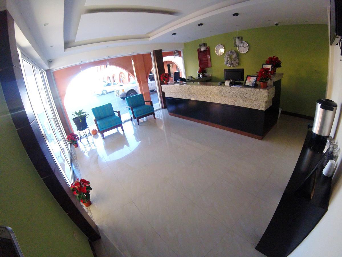 Las Torres Hotel เม็กซิกาลิ ภายนอก รูปภาพ